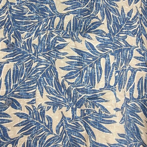 Cubavera Mens Size XL Blue Tan 100% Rayon Tropical Button Down Short Sleeve Shir - Picture 2 of 5